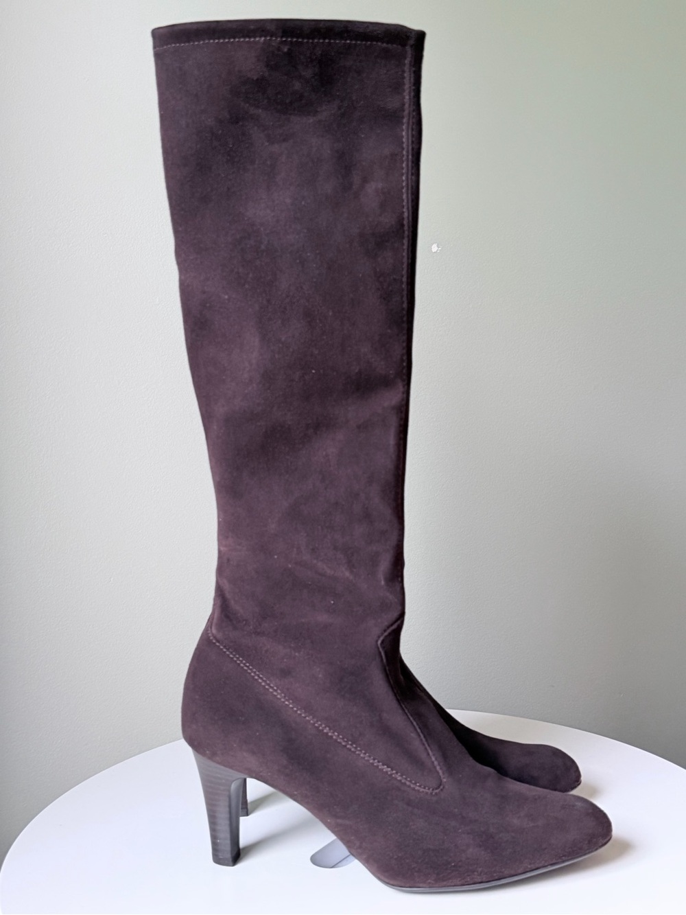 Peter Kaiser Brown Suede Knee High Boots Women’s US 6.5 Pull On Heeled BootsFlaw